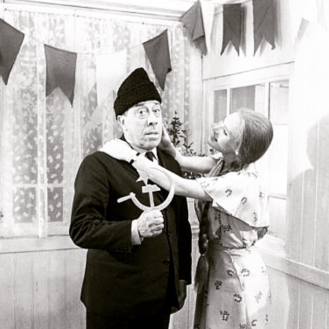 Centro scientifico Cinese dichiara di avere una IA che identifica i comunisti