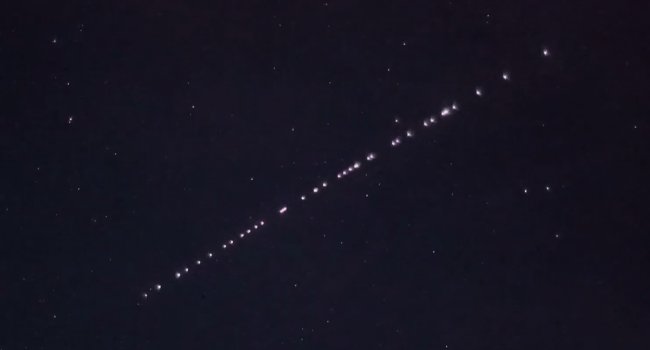 Flotta di satelliti Starlink visibili nei cieli di Italia sabato 20 agosto