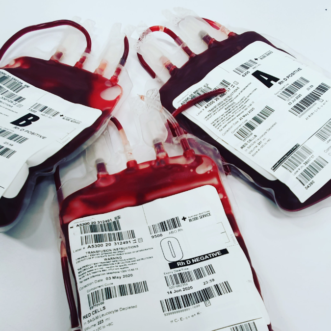 Naturopata Svizzero apre servizio per donazioni di sangue novax