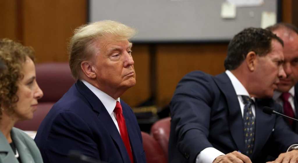 Tutti i capi di accusa di Donald Trump nel caso Stormy Daniels