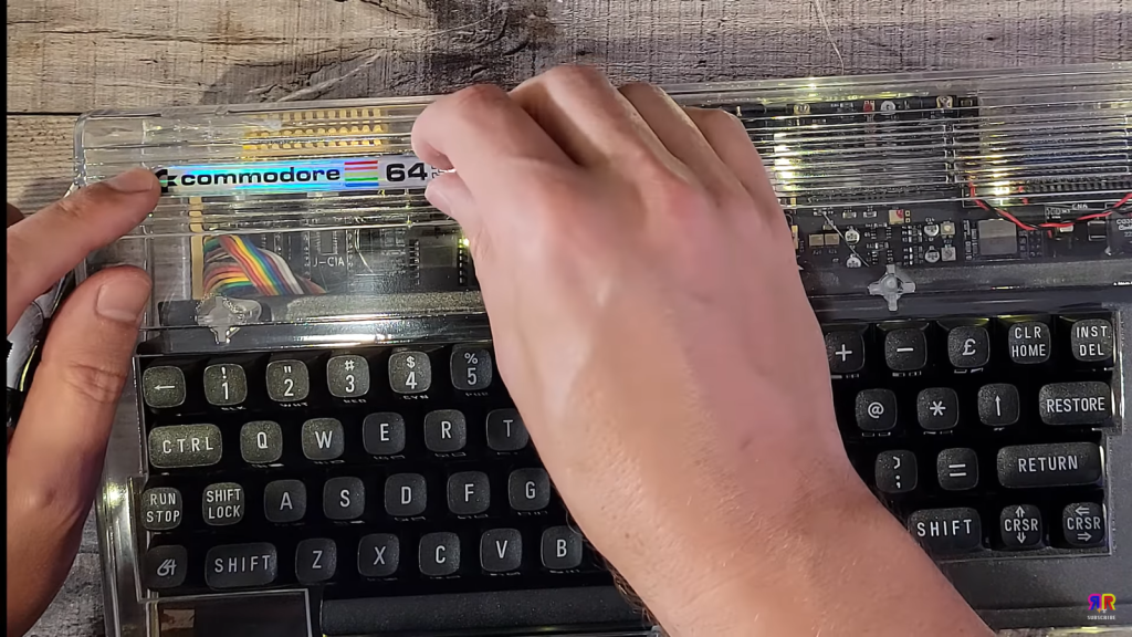Sì, puoi avere un Commodore 64 nuovo di pacca nel 2023