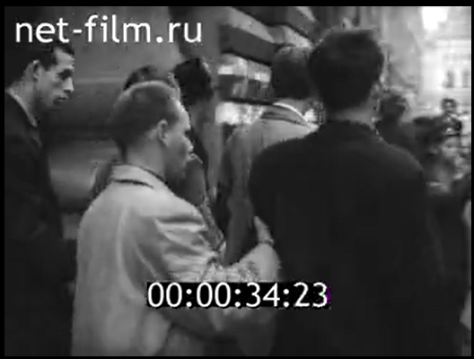 "Shadow on Pavement", film propagandistico degli anni '60: la polizia Russa arresta degli "spacciatori di Rebra" mentre il commentatore li umilia e li deride