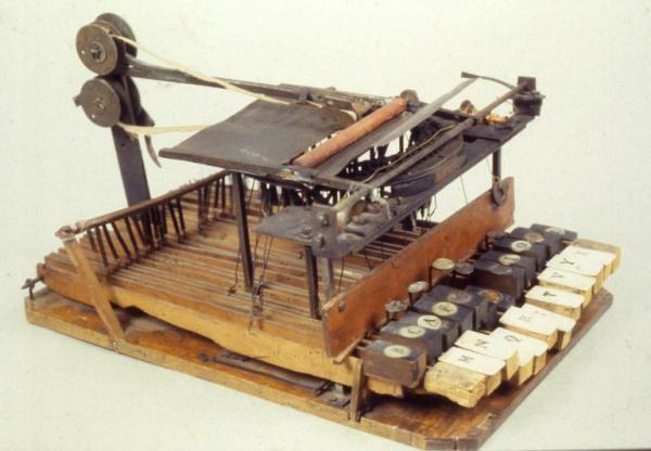 Il Cembalo Scrivano, avo di tutte le macchine da scrivere e tastiere