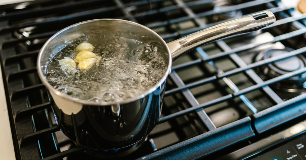 Salare l'acqua fa aumentare il tempo di cottura della pasta?