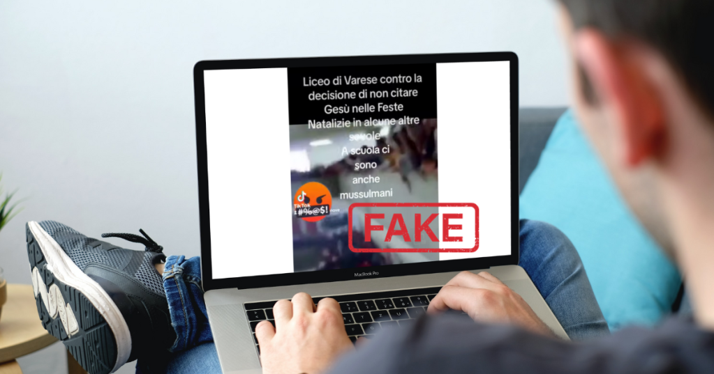 No, questo non è un coro di studenti contro chi vuole vietare il Natale