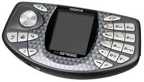 Nokia N-Gage: Forse una console, forse un cellulare