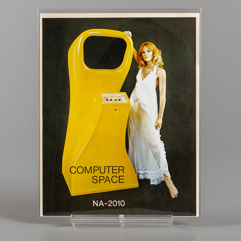 Pubblicità con cabinato di Computer Space (1971), primo videogioco arcade della storia