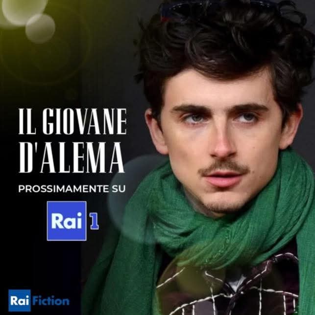 No, Timothee Chalamet non è Il Giovane D'Alema su Rai1
