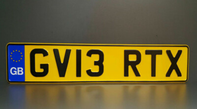Esempo di targa inglese