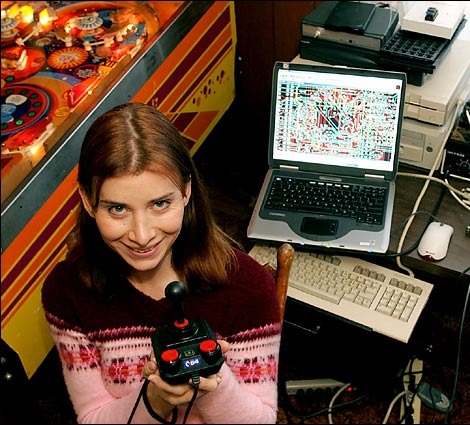 Il DTV, il padre dell'attuale Ultimate con Jeri Ellsworth, la madre del Commodore moderno