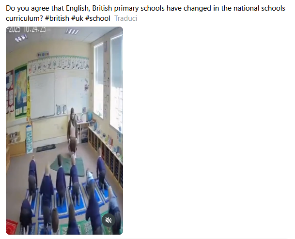 La lezione di Islam nella scuola elementare inglese è creata con AI