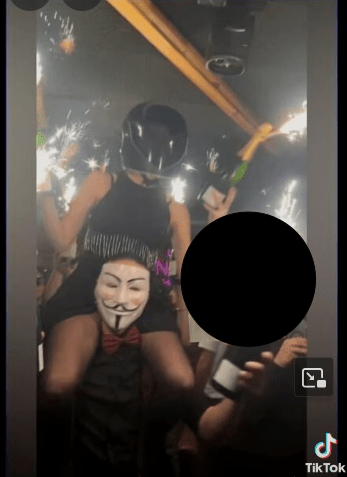 Il complotto dei camerieri sospetti al Crans-Montana