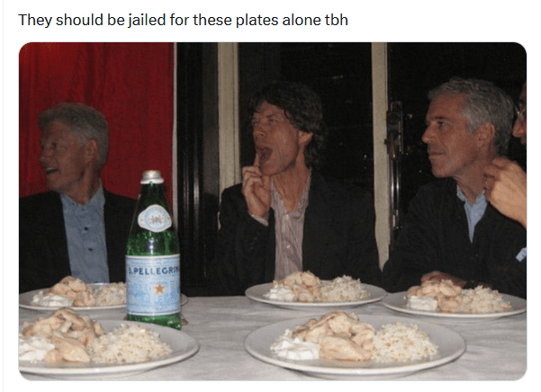 No, in questa foto non ci sono Clinton, Mick Jagger ed Epstein che mangiano carne umana