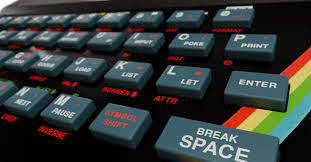 Lo ZX Spectrum, il computer per il popolo: da Sir Clive Sinclair alla diffusione